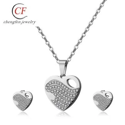 Trendy Silver plated diamond heart jewellery